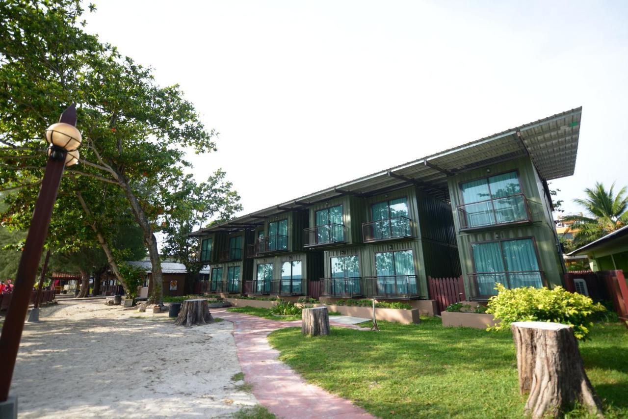 Delta Chenang Resort Pantai Cenang  Exterior foto